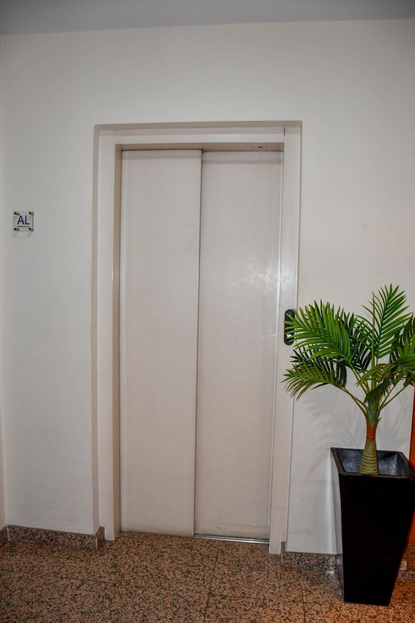 Tranquility Apartment Canico  Exterior photo